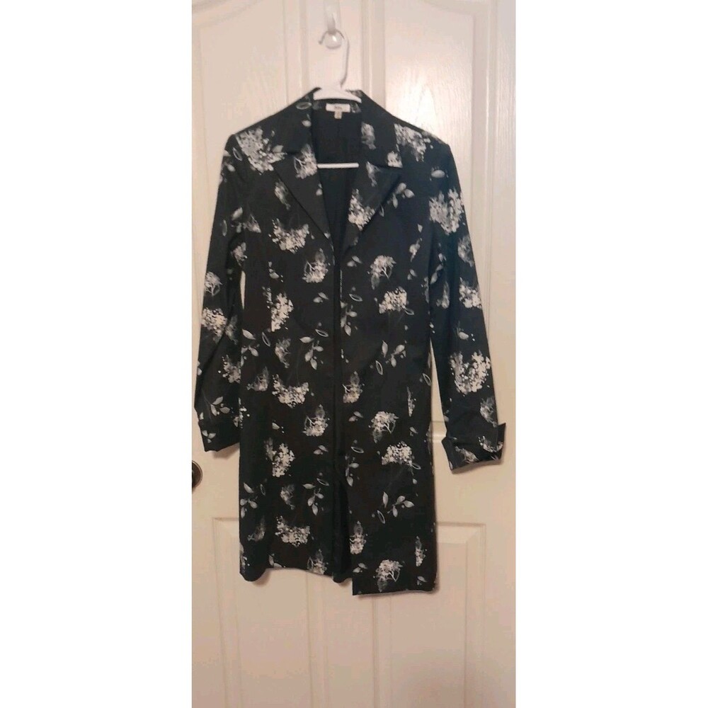 Reba Black Open Jacket Mid Length. Size Small. B64